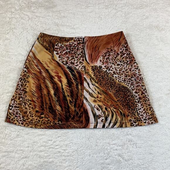 Racquets Sportswear wild animal mini skirt, size med - Picture 4 of 8